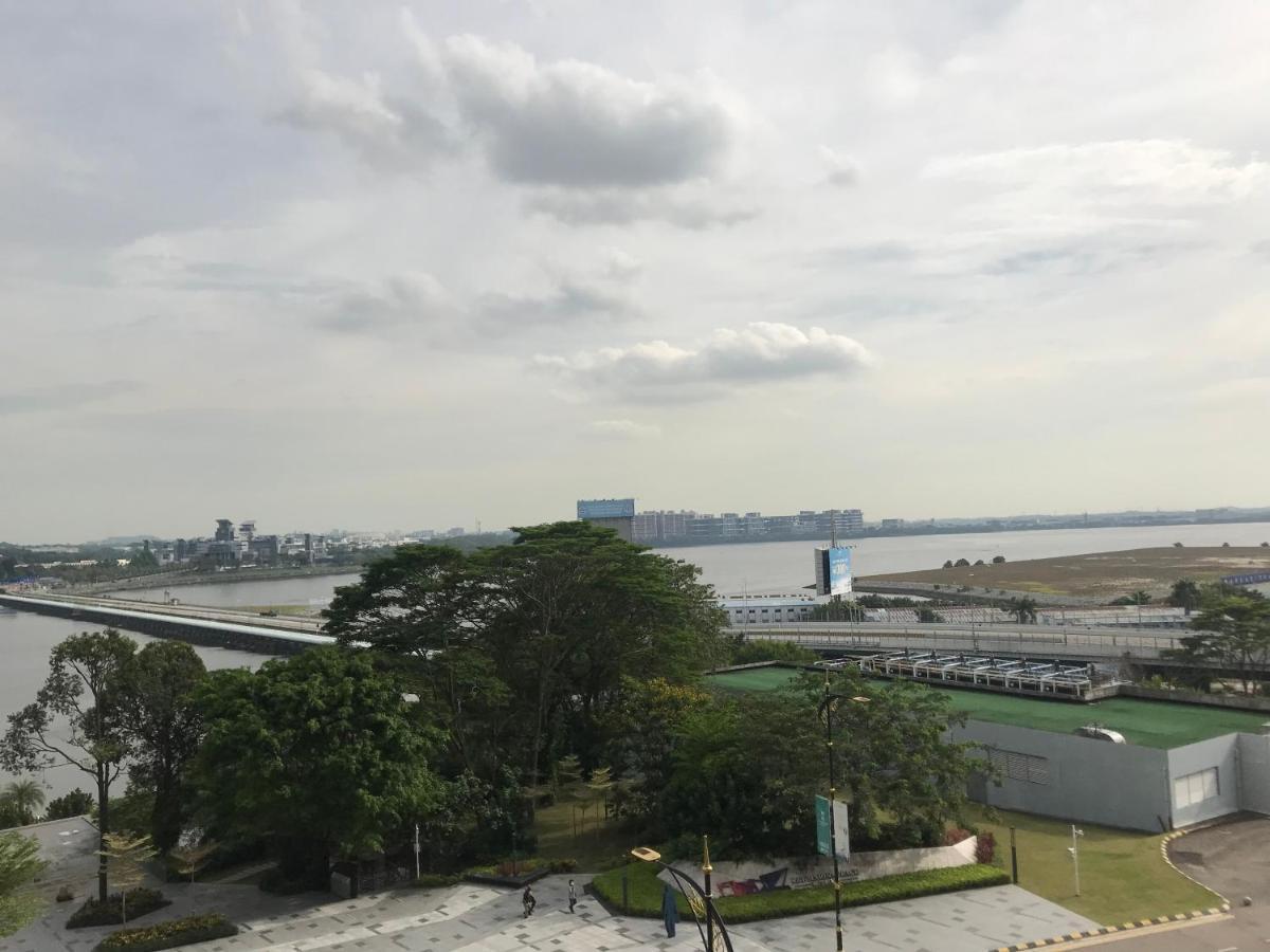 R&F Princess Cove Premium Home Stay 3Bed 2Bath Johor Bahru Ngoại thất bức ảnh